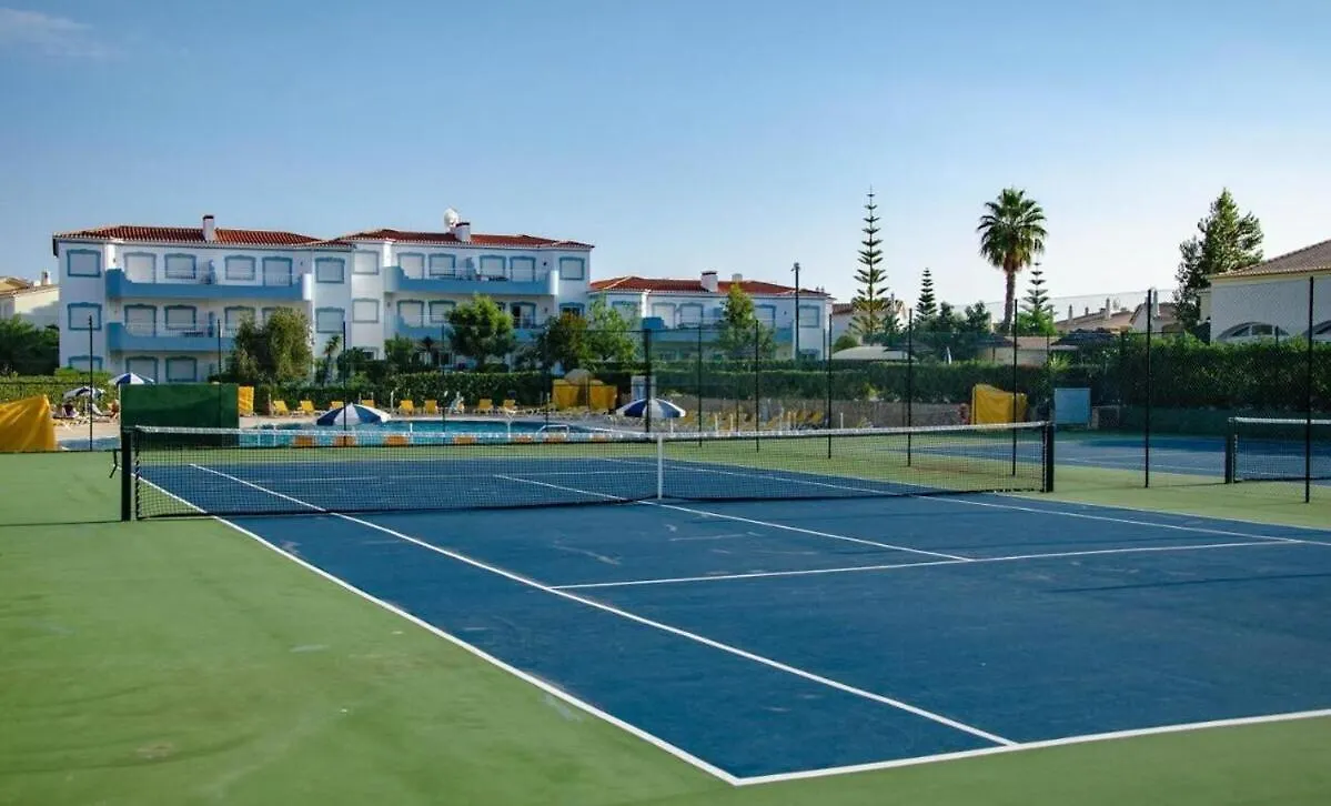 Four Bedroom Villa With Private Pool Oasis Parque At09 Portimao 0*,  Portugal