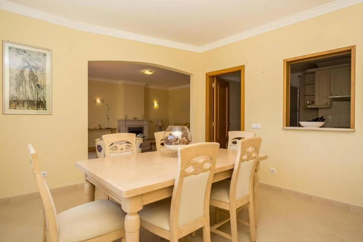 Four Bedroom Villa With Private Pool Oasis Parque At09 Portimao